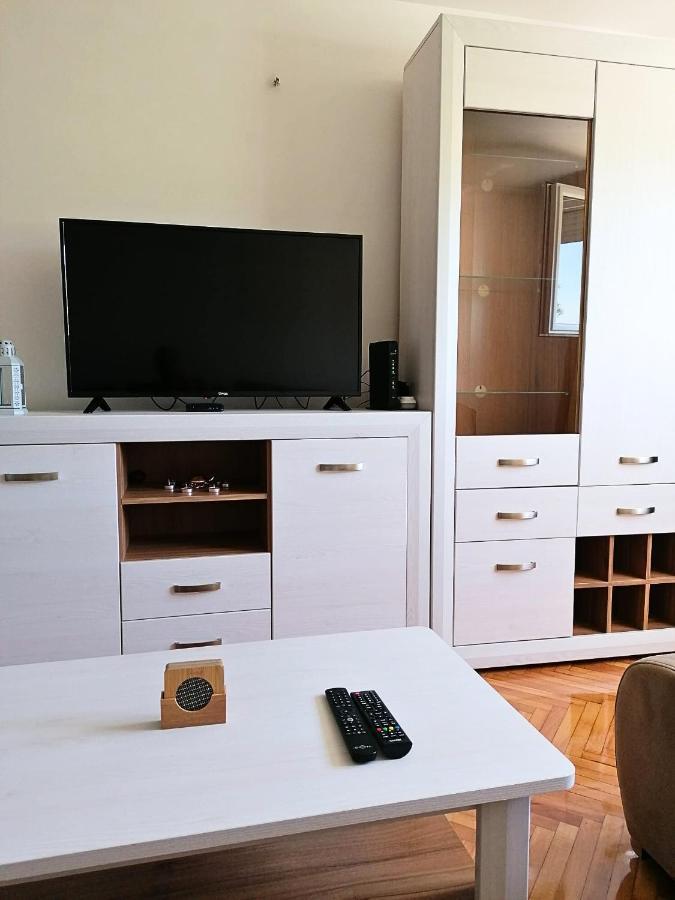 Apartment Novi Central Херцег-Нови Экстерьер фото
