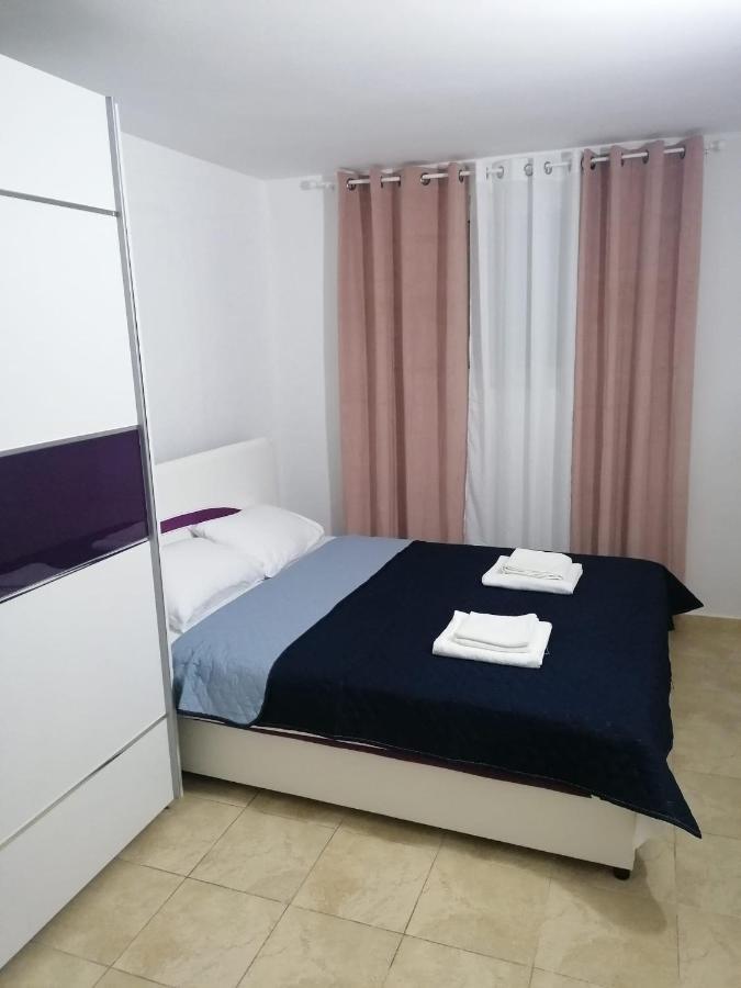 Apartment Novi Central Херцег-Нови Экстерьер фото